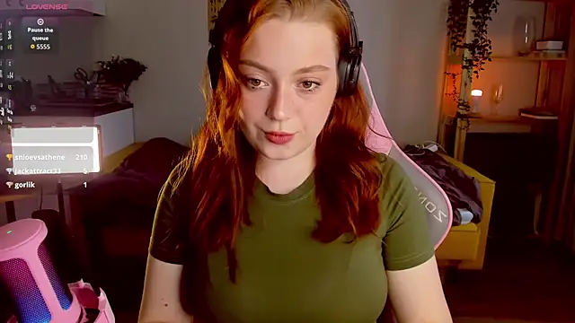 Sofy Benson online show from October 15, 2025, 12:13 pm