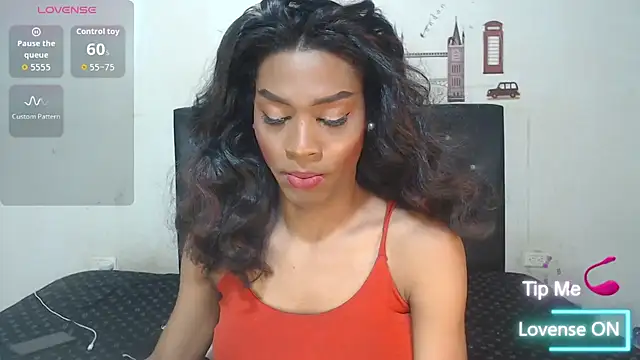 Snapshot of NAHOMMY_SEXY chatting on October 9, 2025, 8:37 am NAHOMMY SEXY online show from October 9, 2025, 8:37 am