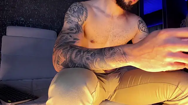 MarkWalker   online show from September 15, 2025, 10:05 am