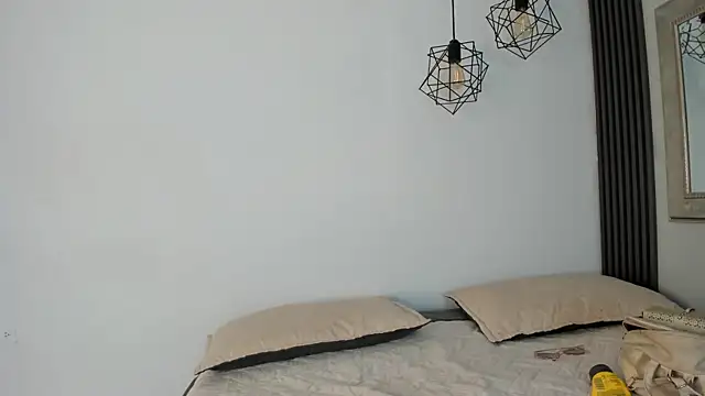 Snapshot of kristyl_paez chatting on April 6, 2026, 7:59 pm kristyl paez online show from April 6, 2026, 7:59 pm