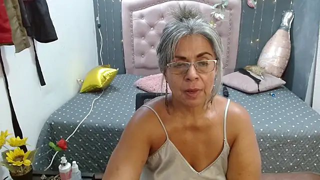 Snapshot of lalisha_96 chatting on April 7, 2026, 1:18 am lalisha 96 online show from April 7, 2026, 1:18 am