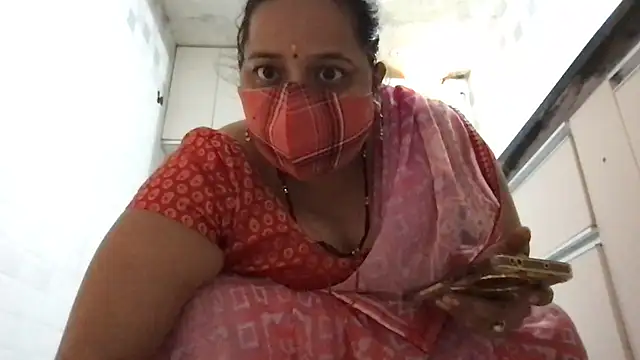 Riyasingh9 online show from November 1, 2025, 3:46 am