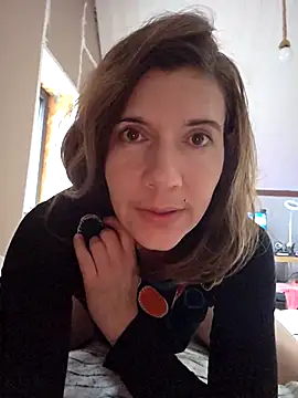 Snapshot of Lina_lou4 chatting on September 22, 2025, 4:02 pm Lina lou4 online show from September 22, 2025, 4:02 pm