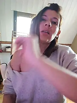 Snapshot of Lina_lou4 chatting on February 27, 2025, 9:07 am Lina lou4 online show from February 27, 2025, 9:07 am