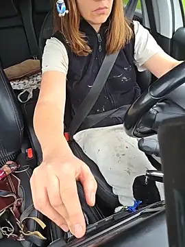 Snapshot of Lina_lou4 chatting on March 7, 2026, 3:17 pm Lina lou4 online show from March 7, 2026, 3:17 pm