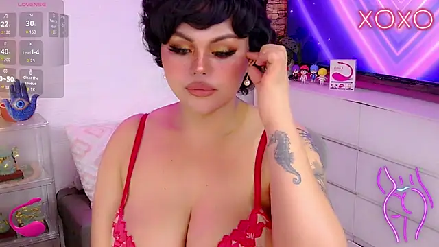 cherry RED5 online show from December 17, 2025, 10:37 pm
