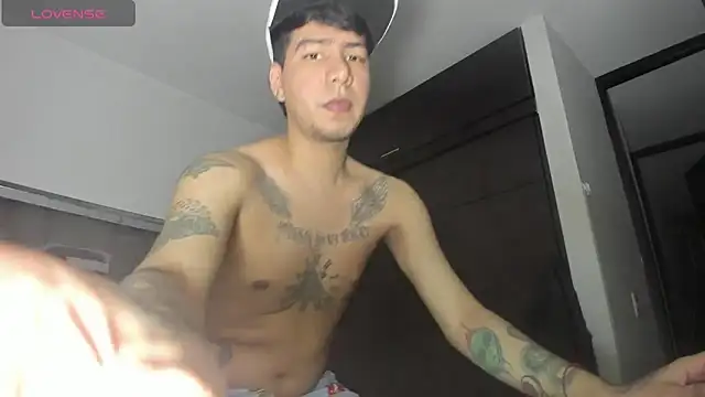 zack isaac777 online show from November 10, 2025, 4:50 am