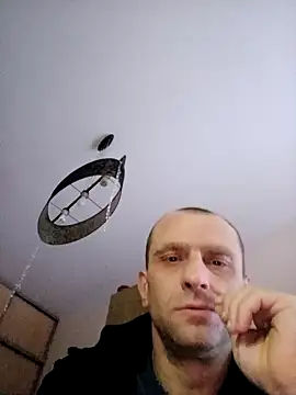 Roman0798 online show from February 7, 2025, 11:24 pm