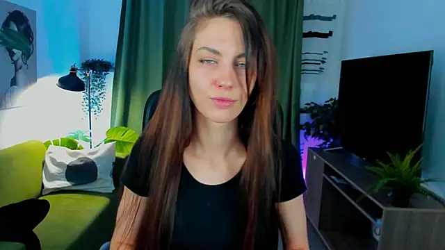 Snapshot of EmilyWilden chatting on February 24, 2025, 8:17 am EmilyWilden online show from February 24, 2025, 8:17 am