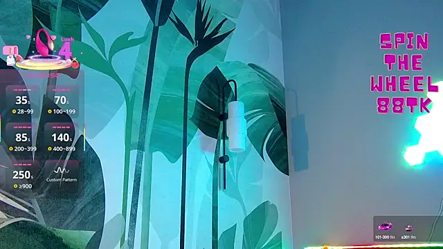 RubyValen online show from October 17, 2025, 1:09 am