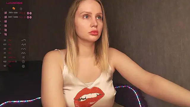 nutcrew online show from February 8, 2026, 7:55 pm