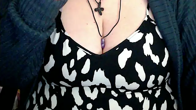 Snapshot of mayasmith chatting on February 24, 2026, 12:50 pm mayasmith online show from February 24, 2026, 12:50 pm