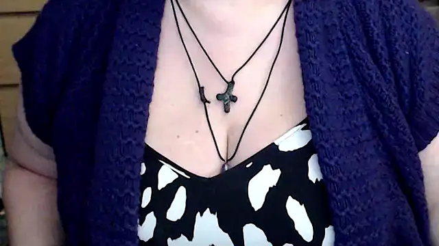 Snapshot of mayasmith chatting on November 30, 2025, 3:35 pm mayasmith online show from November 30, 2025, 3:35 pm