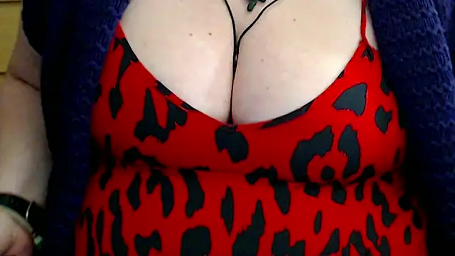Snapshot of mayasmith chatting on May 3, 2026, 10:53 am mayasmith online show from May 3, 2026, 10:53 am