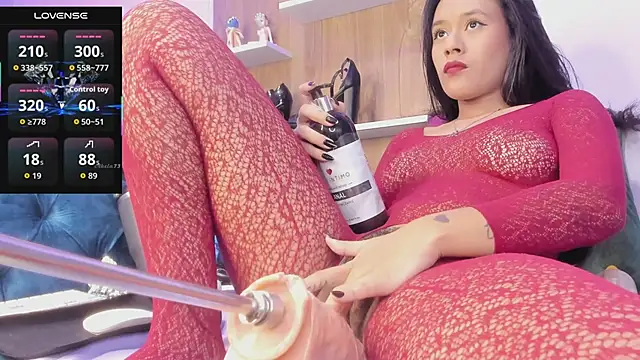 Snapshot of -camila-cooper-_ chatting on January 13, 2026, 9:08 pm -camila-cooper- online show from January 13, 2026, 9:08 pm