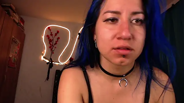Snapshot of pussytight_pervert chatting on February 21, 2025, 11:54 pm pussytight pervert online show from February 21, 2025, 11:54 pm
