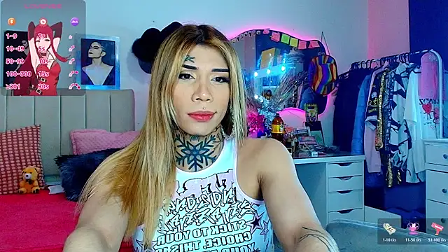 Snapshot of caroline_cossei chatting on March 16, 2026, 5:04 am caroline cossei online show from March 16, 2026, 5:04 am