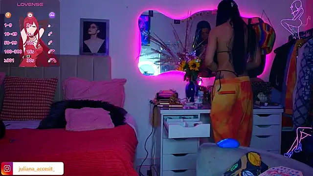 Snapshot of caroline_cossei chatting on March 4, 2026, 9:55 pm caroline cossei online show from March 4, 2026, 9:55 pm