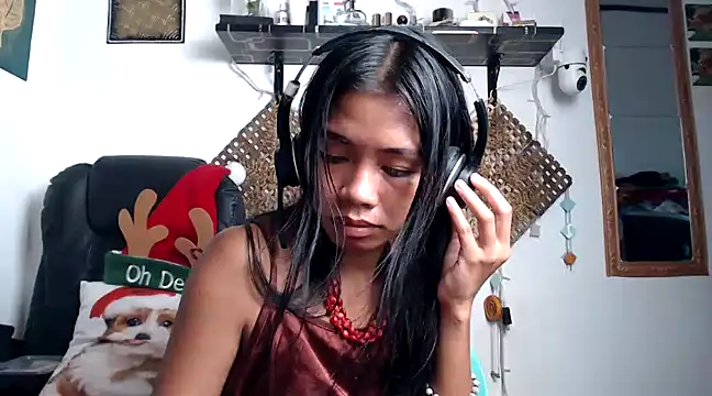Snapshot of Asexycook4Ubananas chatting on February 21, 2025, 2:06 pm Asexycook4Ubananas online show from February 21, 2025, 2:06 pm