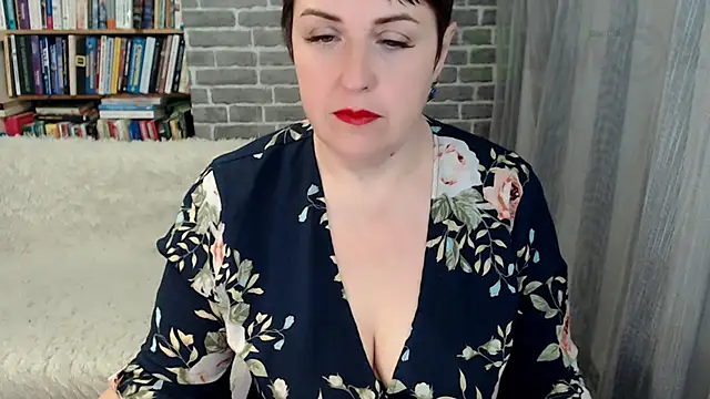 Rainbow lady online show from December 1, 2025, 2:23 am