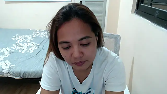 xTheLastVIRGINx online show from September 14, 2025, 4:29 pm