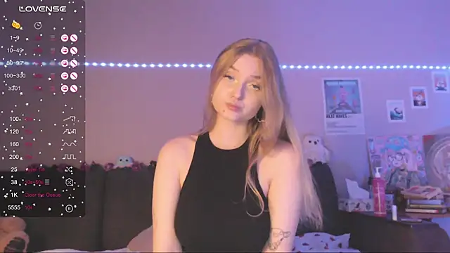 Snapshot of MiaMiaMeow chatting on February 17, 2025, 7:23 pm MiaMiaMeow online show from February 17, 2025, 7:23 pm