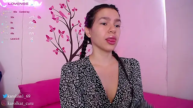 Karolina 1 online show from March 15, 2025, 2:45 pm