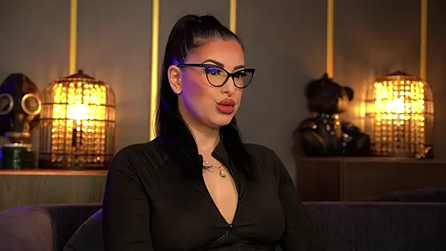 kelly kent online show from February 2, 2026, 10:20 pm