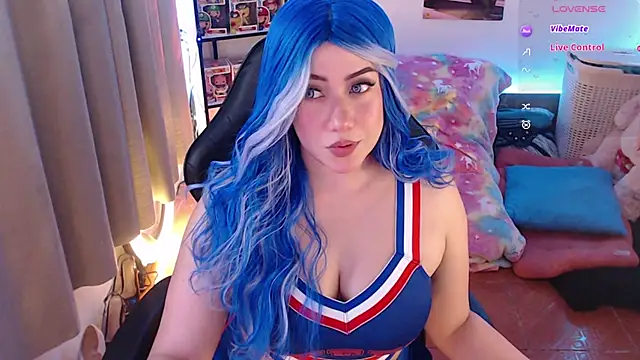 Emmy Ruiz online show from April 10, 2026, 2:07 am