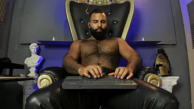 Snapshot of BeardAndrew chatting on May 1, 2026, 4:50 am BeardAndrew online show from May 1, 2026, 4:50 am