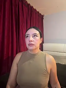 Snapshot of Freyja_soh chatting on May 12, 2026, 2:45 pm Freyja soh online show from May 12, 2026, 2:45 pm