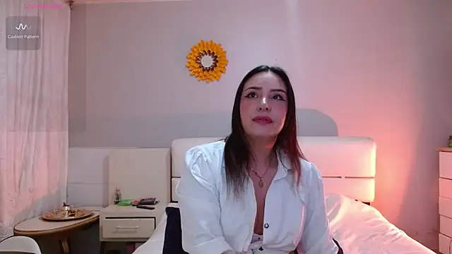 Freyja soh online show from November 1, 2025, 9:19 pm