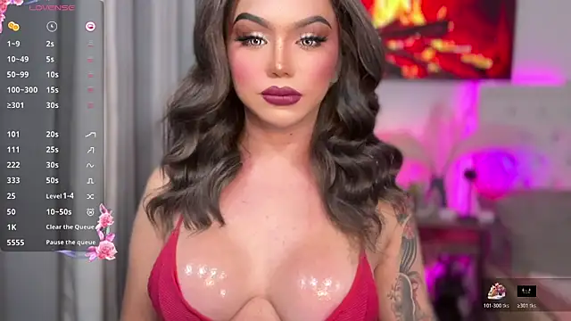 Snapshot of sassy_olivia chatting on November 19, 2025, 1:33 pm sassy olivia online show from November 19, 2025, 1:33 pm