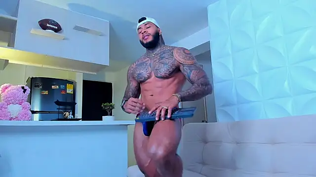 Snapshot of muscle_man16 chatting on February 20, 2025, 3:23 am muscle man16 online show from February 20, 2025, 3:23 am