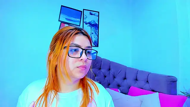 Snapshot of Gretta_Queen chatting on September 19, 2025, 6:34 pm Gretta Queen online show from September 19, 2025, 6:34 pm