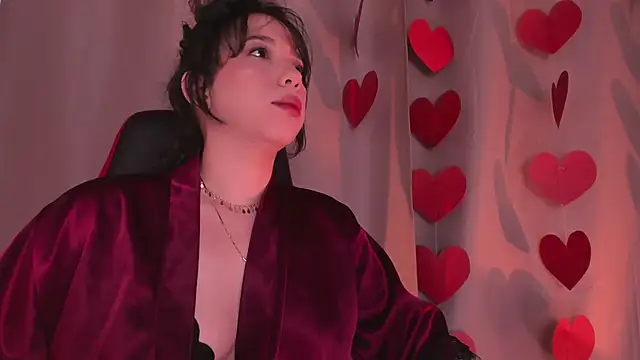 Apartment28 online show from February 11, 2025, 2:46 am