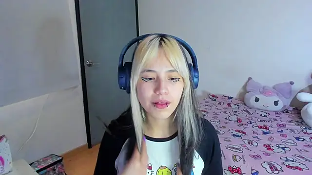 Akane-Mou online show from March 20, 2025, 11:38 am