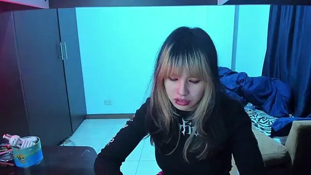 Akane-Mou online show from January 6, 2025, 4:47 am