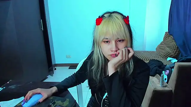 Akane-Mou online show from February 15, 2025, 12:01 pm