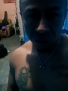 Snapshot of ivandignity chatting on November 4, 2025, 12:36 am ivandignity online show from November 4, 2025, 12:36 am