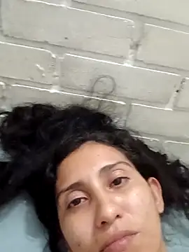 Snapshot of valeriaswang_Lucas chatting on October 1, 2025, 5:12 am valeriaswang Lucas online show from October 1, 2025, 5:12 am