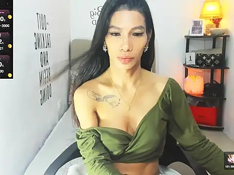 Snapshot of Trixie_Mattel21 chatting on February 14, 2026, 10:54 pm Trixie Mattel21 online show from February 14, 2026, 10:54 pm