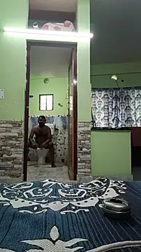 Snapshot of BLACK---MAMBA chatting on April 15, 2026, 8:42 am BLACK---MAMBA online show from April 15, 2026, 8:42 am