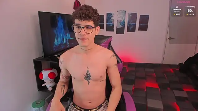 Snapshot of andybxby chatting on April 12, 2026, 10:13 pm andybxby online show from April 12, 2026, 10:13 pm