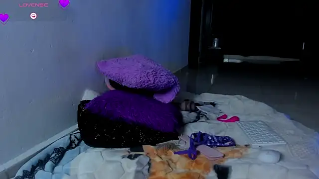 ink demonxxx online show from March 10, 2025, 1:45 am