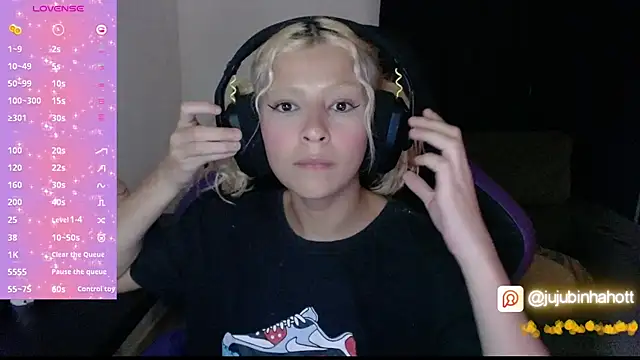 Snapshot of jujubinhahot chatting on February 5, 2026, 8:32 am jujubinhahot online show from February 5, 2026, 8:32 am