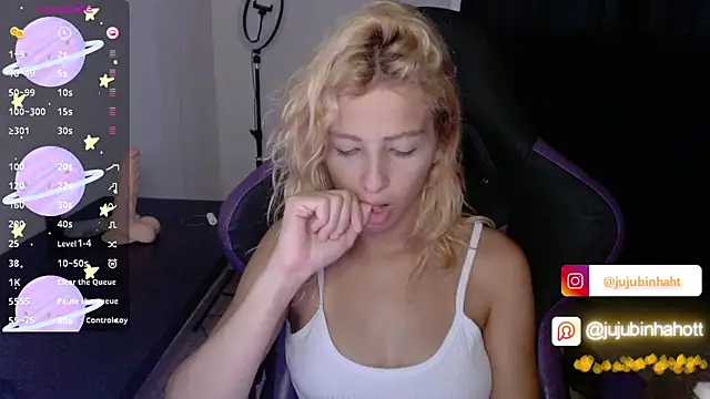 jujubinhahot online show from December 5, 2025, 8:02 am