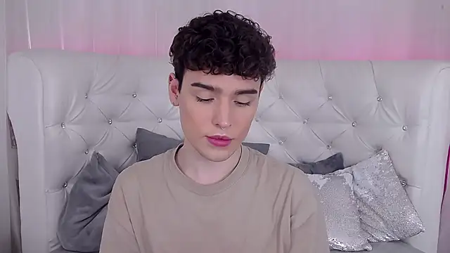 RobbyCharming online show from October 11, 2025, 4:35 am