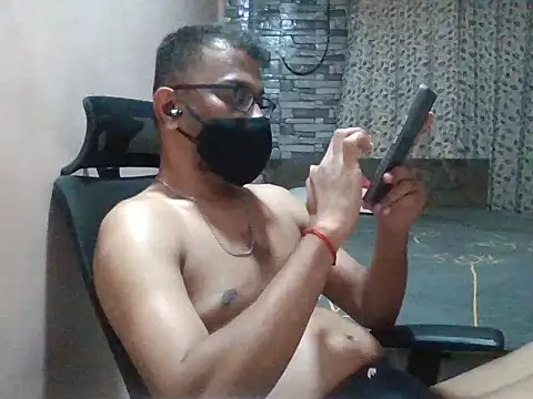 Snapshot of sexx4 chatting on May 7, 2026, 9:40 pm sexx4 online show from May 7, 2026, 9:40 pm