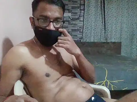 sexx4 online show from December 16, 2025, 9:41 pm